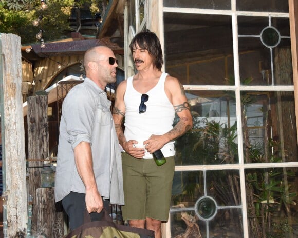Jason Statham, Anthony Kiedis - Kelly Slater, John Moore et leurs amis fêtent le lancement de Outerknown à la Gesner Beach House de Malibu, Los Angeles, le 29 août 2015