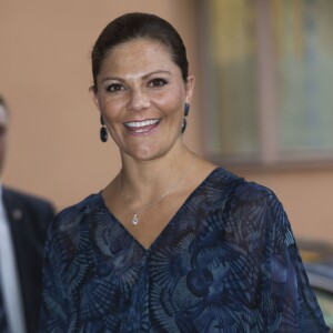 La princesse Victoria de Suède remettait le 25 août 2015 la Stockholm Junior Water Prize à Perry Alagappan, lors d'un gala au Grand Hotel à Stockholm.