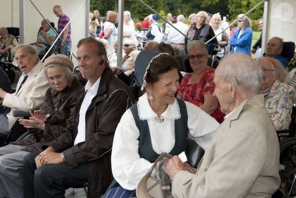 La reine Silvia de Suède lors de la Journée des retraités à Ekero le 26 août 2015.