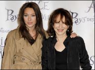 Nathalie Baye, sa relation avec sa fille Laura : "Complices, mais pas copines"