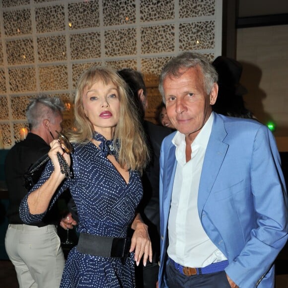 Exclusif - Arielle Dombasle et Patrick Poivre d'Arvor - Premier anniversaire du restaurant "Victoria 1836" à Paris, le 2 septembre 2015.