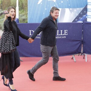 Benjamin Castaldi et sa nouvelle compagne Aurore Aleman - Tapis rouge du film "Knock Knock" lors du 41ème Festival du film américain de Deauville, le 5 septembre 2015.