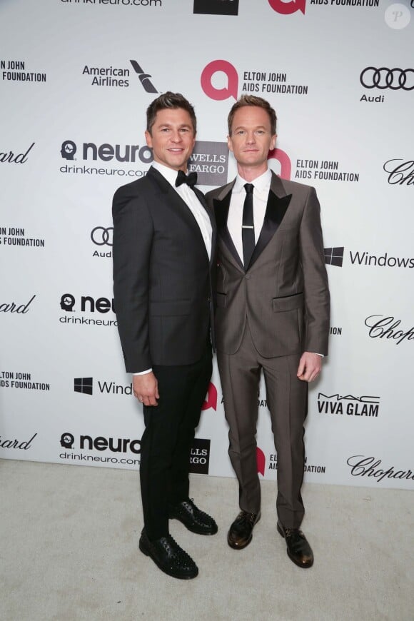 Neil Patrick Harris et son compagnon David Burtka - Personnalités à la "Elton John AIDS Foundation Viewing Party" à l'occasion de la 86e cérémonie des Oscars à Los Angeles, le 2 mars 2014