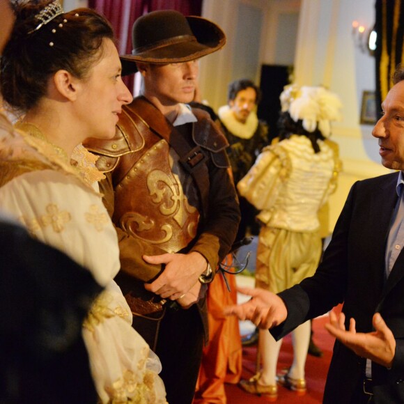 Exclusif - Stéphane Bern (conseiller artistique et historique) et les comédiens - Répétitions du spectacle "Le dernier bal de la reine de France" au Château de Denonville, le 28 août 2015.