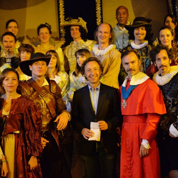 Exclusif - Stéphane Bern (conseiller artistique et historique) et les comédiens - Répétitions du spectacle "Le dernier bal de la reine de France" au Château de Denonville, le 28 août 2015.