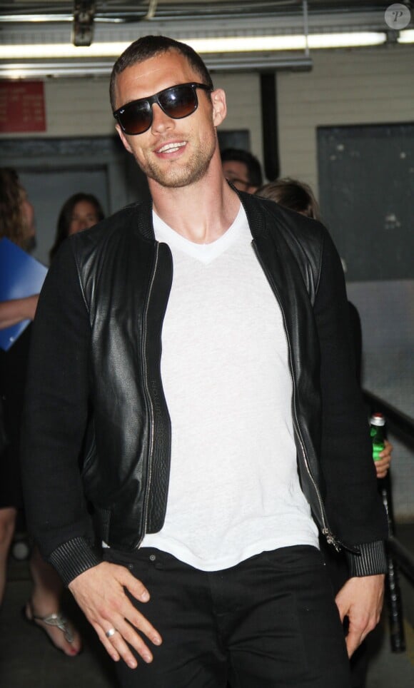 Ed Skrein arrivant à New York le 31 août 2015