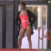 Coralie lors du défilé pour Miss Secret, dans Secret Story 9 le 9 septembre 2015.