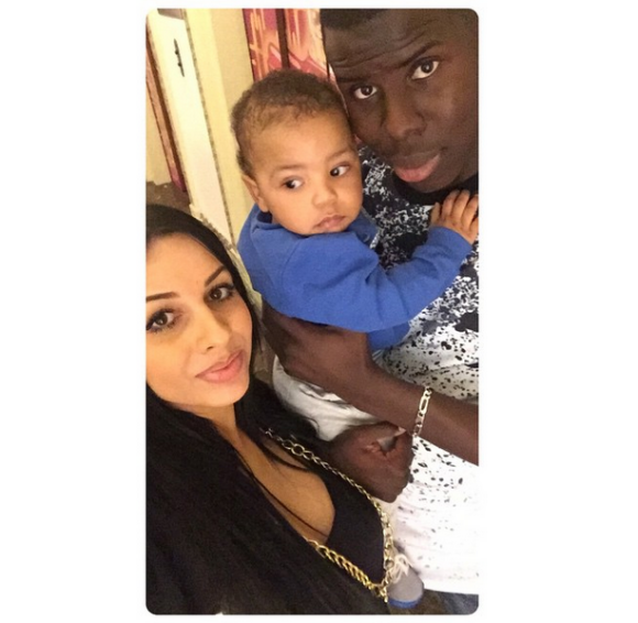 Kurt Zouma, sa compagne Sandra et leur petit Kaïs, photo publiée le 8 juin 2015