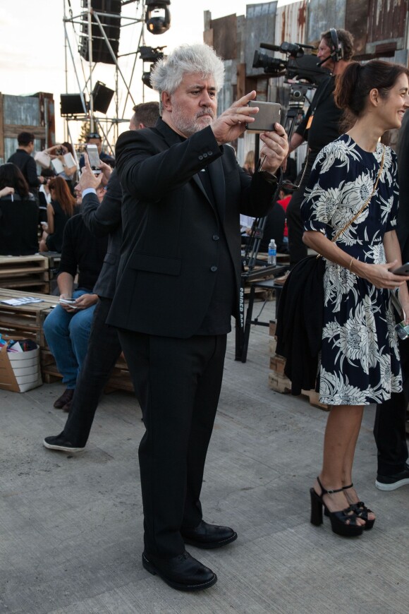 Pedro Almodovar assiste au défilé Givenchy printemps-été 2016 au Pier 26. New York, le 11 septembre 2015.
