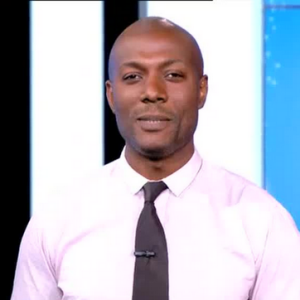 Harry Roselmack, dans Sept à huit sur TF1, le dimanche 13 septembre 2015.