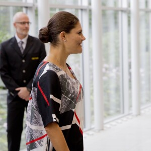 La princesse Victoria de Suède, enceinte, lors de sa visite à Göteborg le 10 septembre 2015 avec le prince Daniel