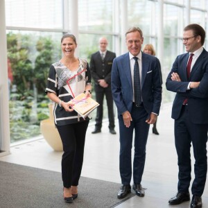 La princesse Victoria de Suède, enceinte, était en visite à Göteborg le 10 septembre 2015 avec le prince Daniel.