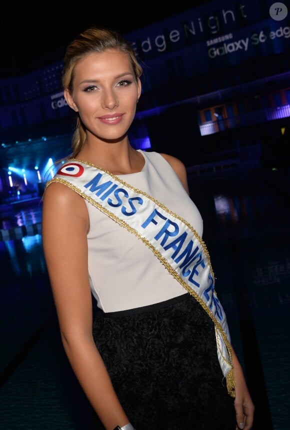 Camille Cerf (Miss France 2015) - Soirée Samsung "New Edge Night" pour la sortie du nouveau Samsung Galaxy GS6 edge + à la piscine Molitor à Paris le 15 septembre 2015.