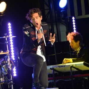 Mika sur scène - Soirée Samsung "New Edge Night" pour la sortie du nouveau Samsung Galaxy GS6 edge + à la piscine Molitor à Paris le 15 septembre 2015.