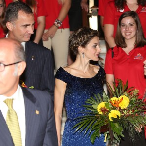Le roi Felipe et la reine Letizia d'Espagne au dîner inaugural du 20e Forum hispano-américain à Saint Augustine le 18 septembre 2015.