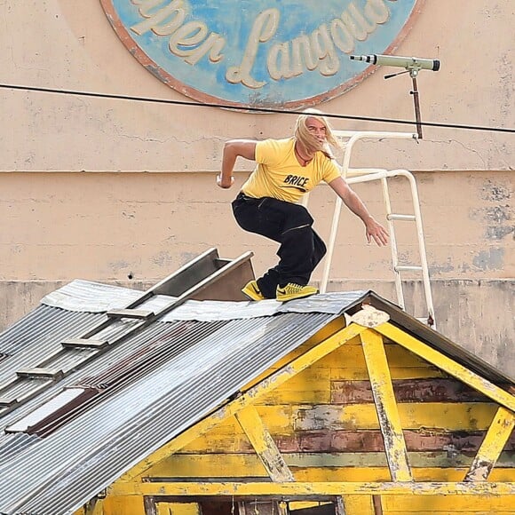 Jean Dujardin sur le tournage de "Brice 3... parce que le 2 je l'ai cassé !" à Nice le 15 septembre 2015.