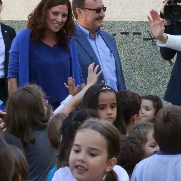 La reine Letizia d'Espagne inaugurait l'année scolaire 2015-2016 à Palencia, en visite à l'école Marques de Santillana, le 21 septembre 2015.