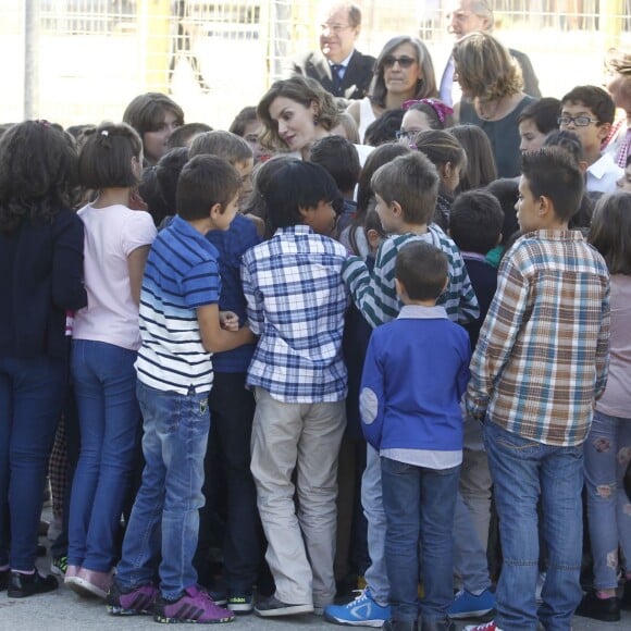 Letizia d'Espagne inaugurait l'année scolaire 2015-2016 à Palencia, en visite à l'école primaire Marques de Santillana, le 21 septembre 2015.