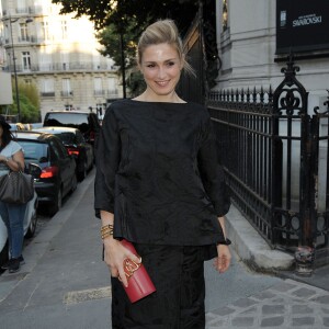 Julie Gayet - Arrivée des people à la soirée "Vogue Paris Foundation Gala" au palais Galliera à Paris, le 6 juillet 2015.