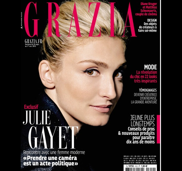 Retrouvez l'intégralité de l'interview de Julie Gayet dans le magazine Grazia, en kiosques le 25 septembre 2015.