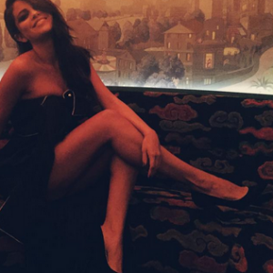 Selena Gomez lors d'une soirée au club Annabel à Londres / photo postée sur Instagram.