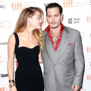 Amber Heard et son mari Johnny Depp - Avant-première du film "Black Mass" lors du Festival International du film de Toronto, le 14 septembre 2015.