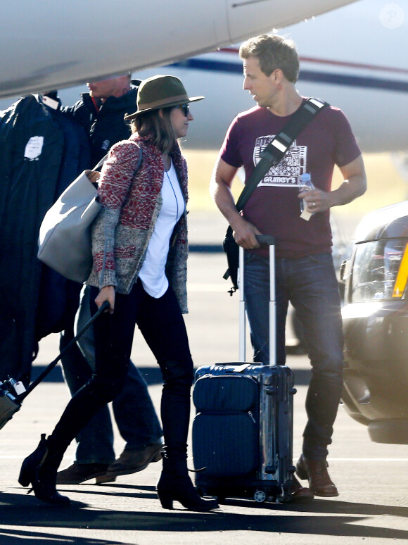 Exclusif - Mariage de Allison Williams ("Girls") et Ricky Van Veen dans une ferme du Wyoming le 19 septembre 2015. Son père, Brian Williams, l'emmène fièrement jusqu'à l'autel devant ses proches réunis pour cette superbe cérémonie. Parmi eux, John Mayer, Kary Perry, Lena Dunham, Rita Wilson, Bruce Springsteen, Diane Von Furstenberg, Seth Meyer ou encore Andy Cohen.