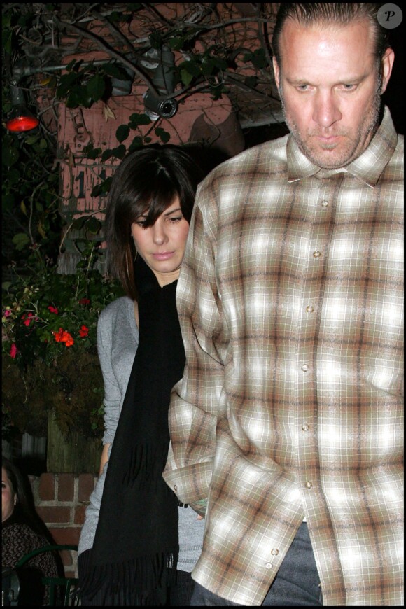 Sandra Bullock et Jesse James à Los Angeles le 16 décembre 2006.