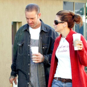 Sandra Bullock et Jesse James à Malibu, le 21 octobre 2004.
