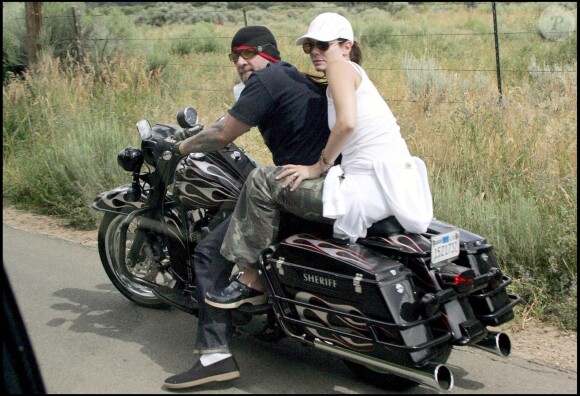 Sandra Bullock et Jesse James en juillet 2005.