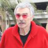 Burt Reynolds arrivant à l'aéroport de Los Angeles, le 9 juin 2013.