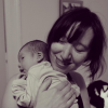 Karen O et son bébé, un petit garçon, né le 27 septembre 2015.