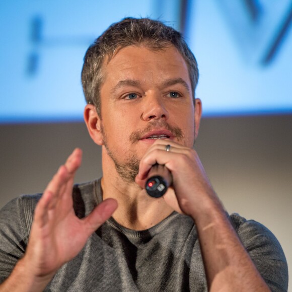 Matt Damon et le réalisateur Ridley Scott présentent leur prochain film "The Martian" (Seul sur Mars) à la NASA le 18 août 2015.