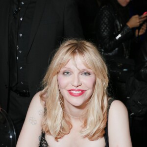 Courtney Love au défilé Philipp Plein à Milan, le 23 septembre 2015.