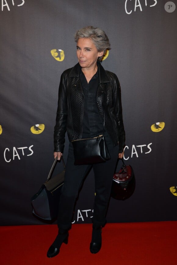 Elisabeth Quin - Première de la comédie musicale "Cats" au théâtre Mogador à Paris, le 1er octobre 2015.