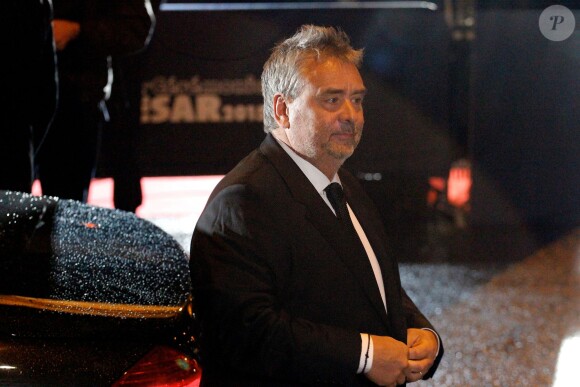 Luc Besson lors de la cérémonie des César au théâtre du Châtelet à Paris le 20 février 2015