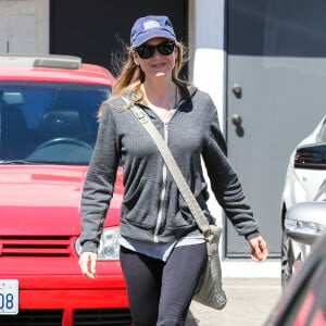 Renee Zellweger à la sortie d'un salon de coiffure à Beverly Hills, le 26 mars2015