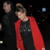 Renée Zellweger quitte son hôtel à Paris Zellweger quitte son hôtel à Paris le 11 mars 2015