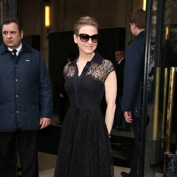 Renee Zellweger - Arrivee des people au defile Miu Miu collection pret a porter automne hiver 2013/2014 a Paris le 6 mars 2013