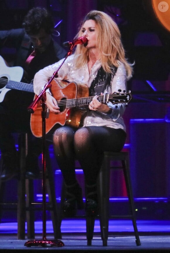 La star Shania Twain en concert au stade Rogers lors de sa tournée "Rock This Country" à Vancouver. Le 9 juin 2015