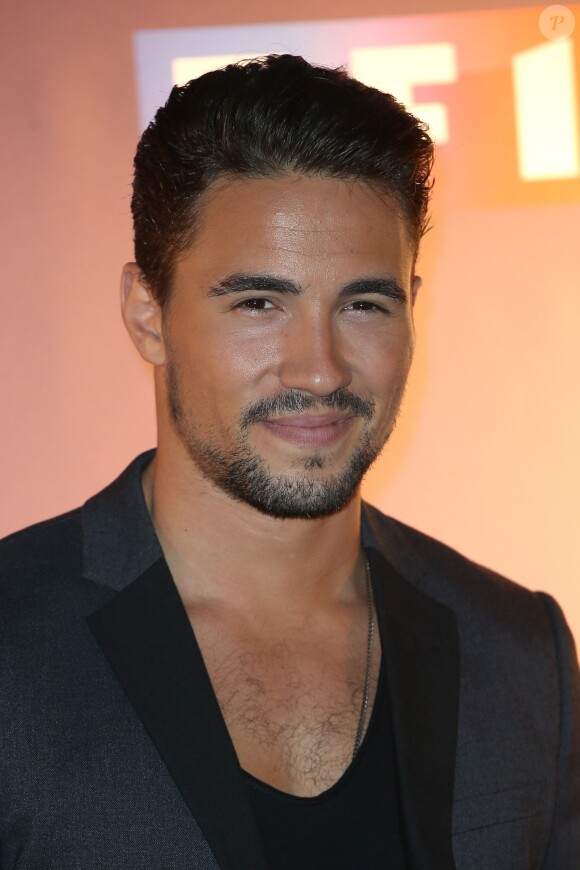 Olivier Dion - Photocall Danse avec les stars 6 devant TF1 à Boulogne-Billancourt, le 7 octobre 2015.