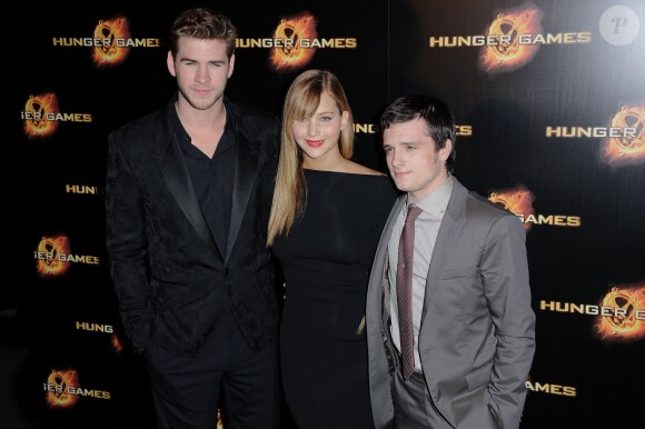 Liam Hemsworth, Jennifer Lawrence et Josh Hutcherson à Paris, le 15 mars 2012.
