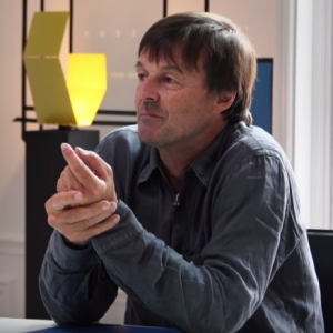 Nicolas hulot dans le court-métrage Break the internet de la Fondation Nicolas Hulot avec de nombreuses personnalités du web en guest stars pour promouvoir la campagne #Osons