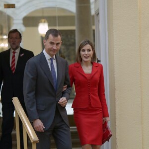 Le roi Felipe VI et la reine Letizia d'Espagne présidaient la réunion annuelle du patronage de l'Institut Cervantes au palais royal du Pardo à Madrid, le 19 octobre 2015, suivie d'un déjeuner.