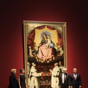 La reine Letizia d'Espagne - en Hugo Boss - au Musée Kunstpalast de Düsseldorf le 9 octobre 2015 pour inaugurer l'exposition Zurbaran.