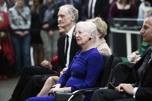 La reine Margrethe II de Danemark et l'ambassadeur de France François Zimeray ont assisté à l'inauguration de l'exposition Monet - Lost in Translation au musée ARoS à Aarhus le 8 octobre 2015