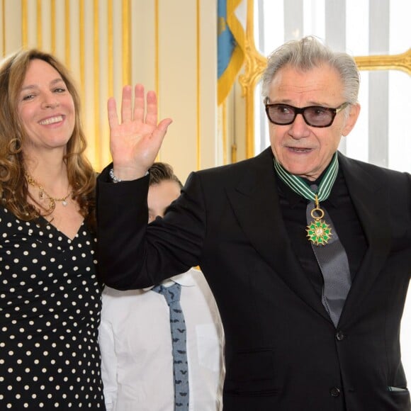 Harvey Keitel et sa femme Daphna Kastner - Remise de décoration de Commandeur de l'Ordre des Arts et des Lettres à Harvey Keitel au ministère de la culture à Paris le 13 octobre 2015.