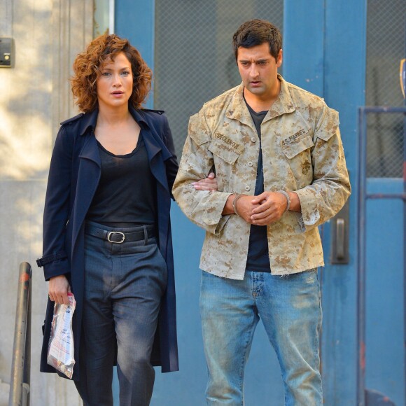 Jennifer Lopez sur le tournage de la série "Shade of Blue" à New York, le 23 septembre 2015.