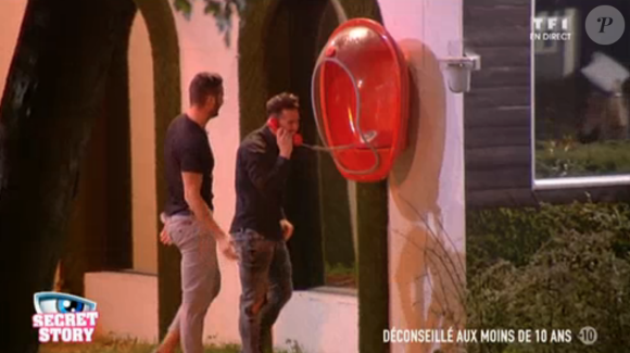 Rémi décroche le téléphone rouge, dans l'hebdo de Secret Story 9, le vendredi 16 octobre 2015 sur TF1.