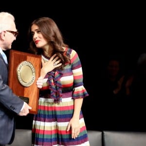 Martin Scorsese et Salma Hayek - Remise du 7e Prix Lumière à Martin Scorsese au Palais des Congrès de Lyon, lors du Festival Lumière le 16 octobre 2015.